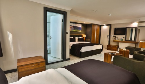 Habitación familiar, vistas a la ciudad
