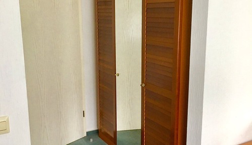 Habitación estándar con 1 cama doble o 2 individuales, baño privado