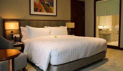 Habitación, 1 cama de matrimonio grande, accesible para personas con discapacidad, fumadores