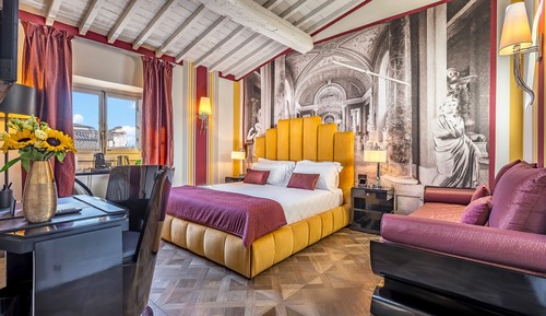 Habitación triple panorámica, 1 cama de matrimonio grande con sofá cama, vistas a la ciudad