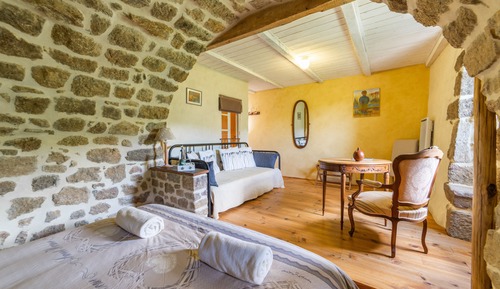 Habitación básica (OCre)