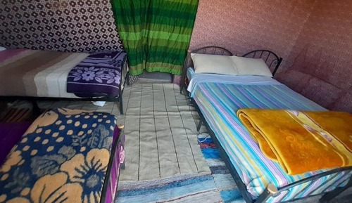 Tienda familiar (6 pax)
