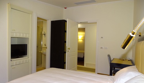 Habitación con 1 cama doble o 2 individuales