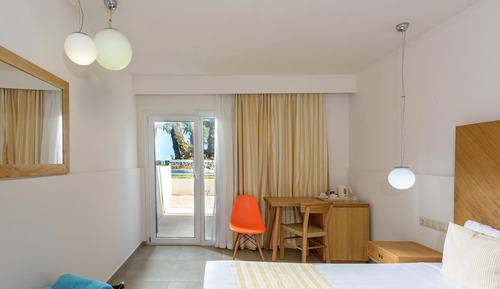 Double Room Pool View