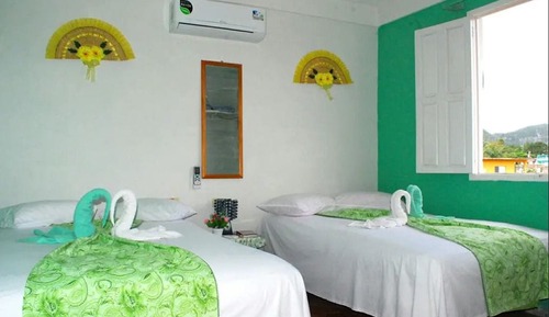Habitación familiar, 2 camas dobles, no fumadores
