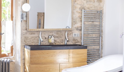 Habitación Deluxe, 1 cama de matrimonio grande, baño privado, vistas al jardín