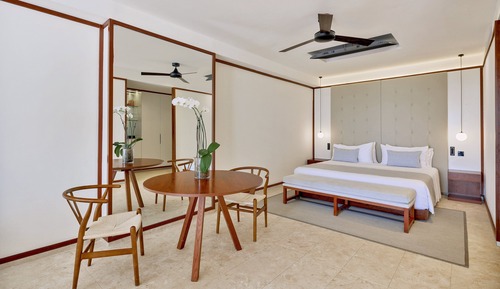 Fuego Suite Swim Up Ocean View