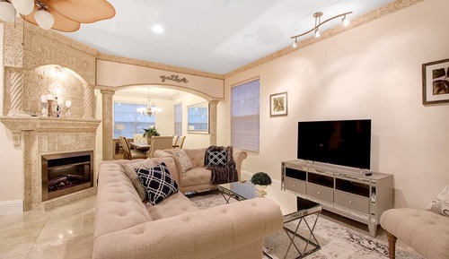 Casa (4 Bedrooms)