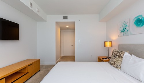 Apartamento de lujo, 2 habitaciones, cocina, vistas a la bahía