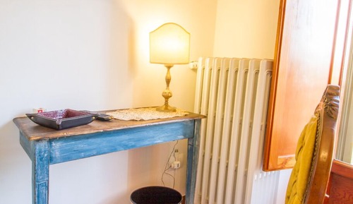 Habitación triple Confort, 1 cama de matrimonio, baño privado, vistas al jardín (Petraia)