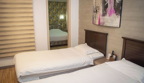 Suite familiar, dormitorio mixto