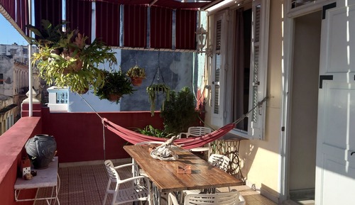 Habitación cuádruple familiar, varias camas, no fumadores, vistas a la ciudad