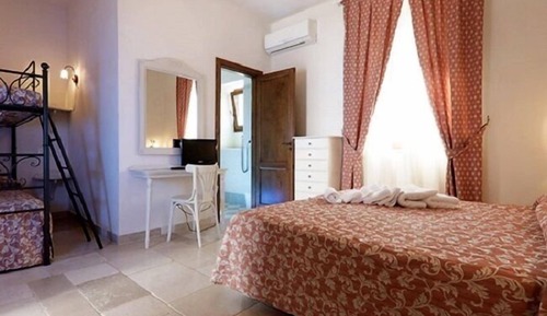 Habitación cuádruple (Ulivo)