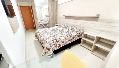 Apartamento familiar, 2 habitaciones, vistas a la piscina