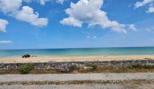Apartamento exclusivo, varias habitaciones, terraza, vistas a la playa