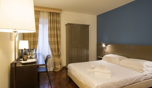 Habitación triple clásica