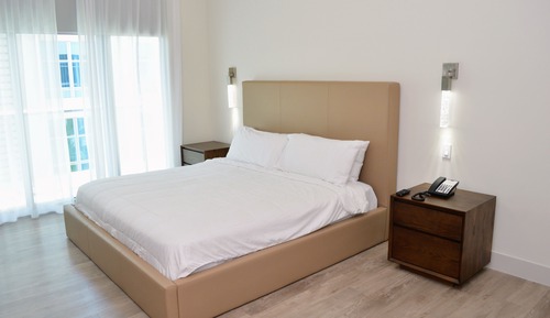 Suite exclusiva, 1 habitación, vistas parciales al mar