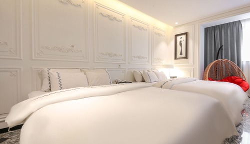 Suite Signature (Mari Suite)