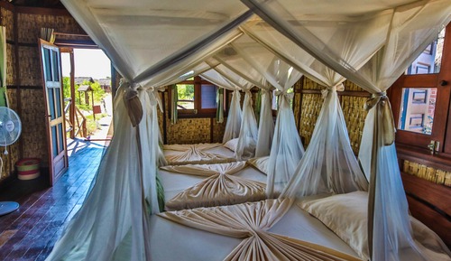 Bungalow Confort, 3 camas individuales, no fumadores (Triple)