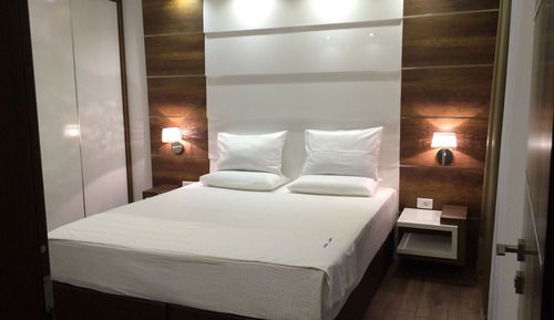 Habitación Deluxe doble, 1 cama de matrimonio grande, no fumadores