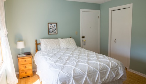 Habitación económica, 1 cama de matrimonio, no fumadores (Economy Queen Room)