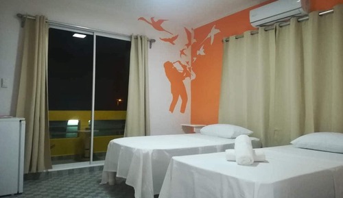 Habitación cuádruple exclusiva, no fumadores, balcón