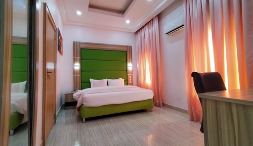 Suite Business