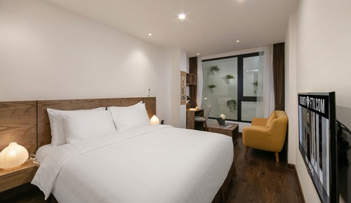 Estudio superior, 1 cama de matrimonio grande, bañera