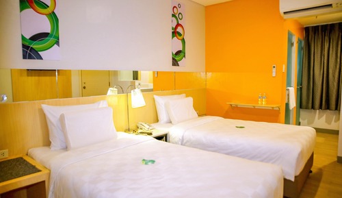 Habitación con 2 camas individuales