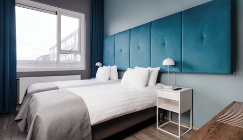 Habitación superior con 1 cama doble o 2 individuales