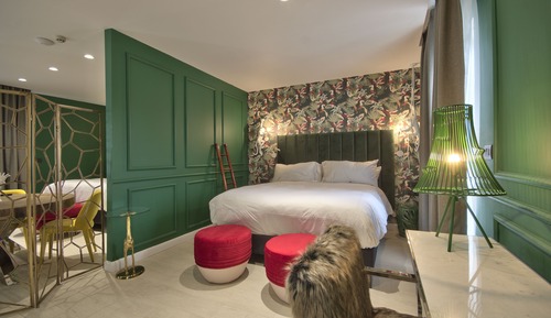 Suite familiar