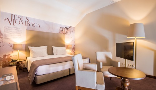 Suite junior (Mezzanine, 3 Adults)