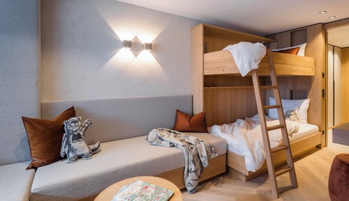 Suite familiar