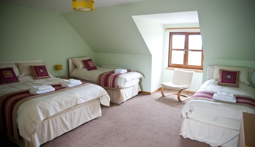 Habitación cuádruple (Room 5)