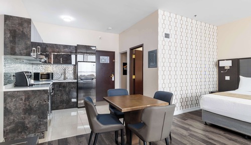 Suite, 2 camas de matrimonio, no fumadores, cocina (Larger Room;with Sofabed)
