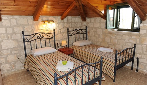 Apartamento familiar, vistas al jardín (2 adults)