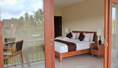 Suite Deluxe, 1 cama de matrimonio grande, vistas al jardín