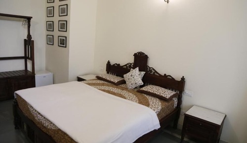 Habitación Deluxe doble, varias camas, vistas a la colina