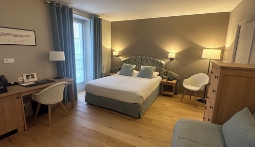 Suite Junior Vue Ville