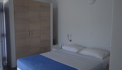 Habitación Deluxe con 2 camas individuales, 1 cama de matrimonio grande, no fumadores, vistas al mar