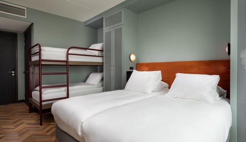 Habitación familiar, varias camas