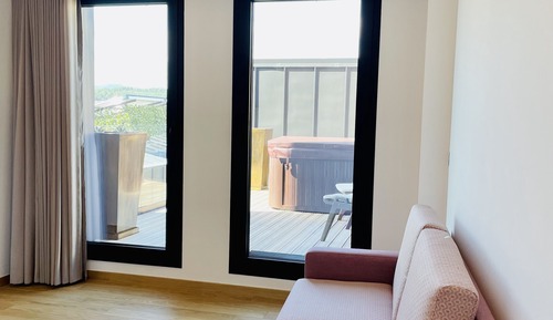 Suite Deluxe, bañera de hidromasaje