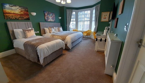 Habitación triple Deluxe, baño privado (Family of 3)