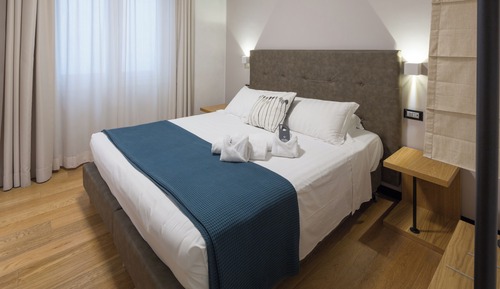 Habitación doble superior, 1 cama de matrimonio, no fumadores