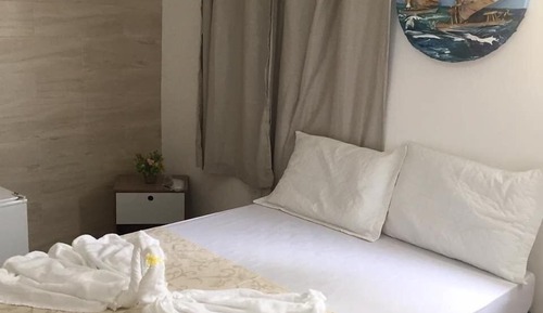 Habitación estándar con 1 cama doble o 2 individuales
