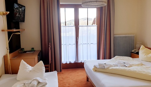 Habitación doble, balcón