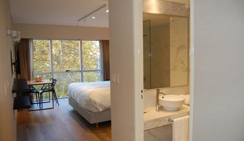 Habitación estándar con 1 cama doble o 2 individuales