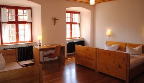 Habitación triple, baño compartido