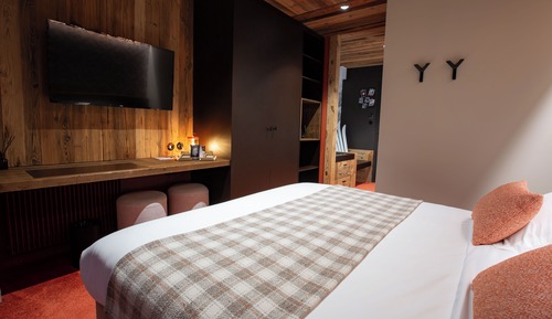 Habitación Signature con 1 cama doble o 2 individuales