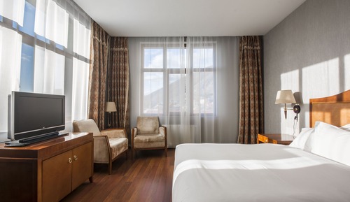 Suite familiar